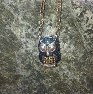 Crystal owl pendant